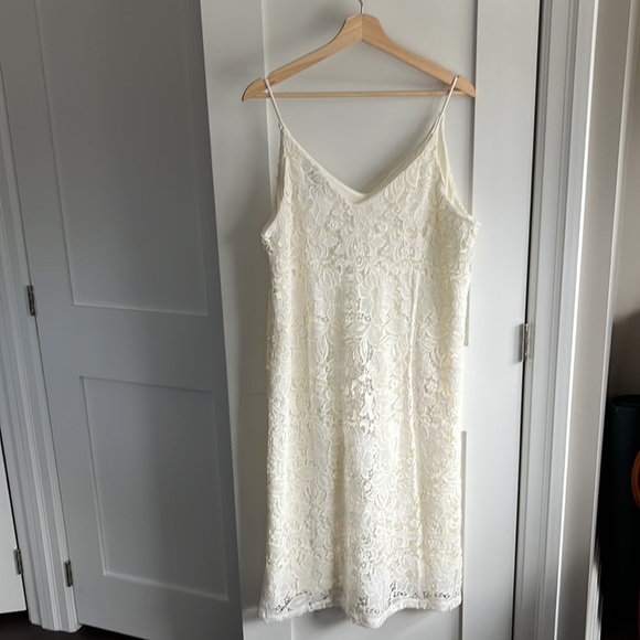 H&M White Lace Midi Strapless Engagement Dress Size L - Picture 2 of 5
